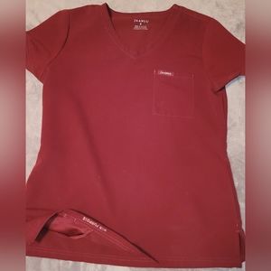 Jaanuu scrub top (wine)